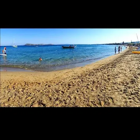 Iliahtides Near Golden Beach * Parikia (Paros)